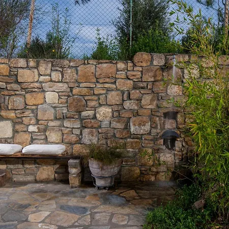 Stone-home Living Neos Marmaras