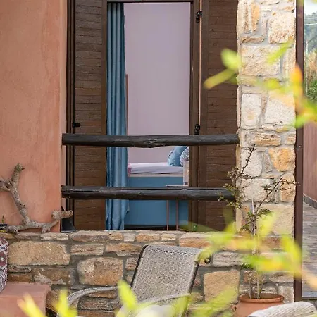 Holiday home Stone-home Living